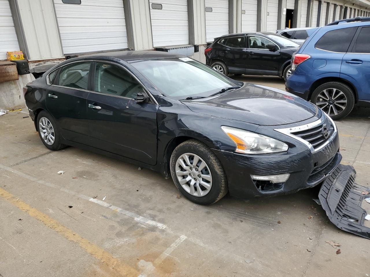2015 Nissan Altima - Image 4