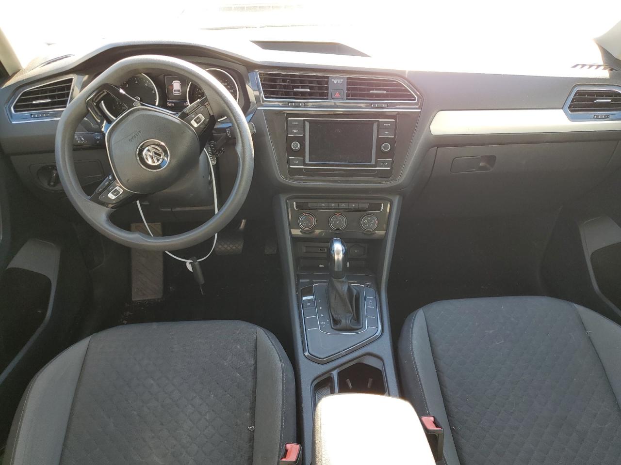 2019 Volkswagen Tiguan - Image 8