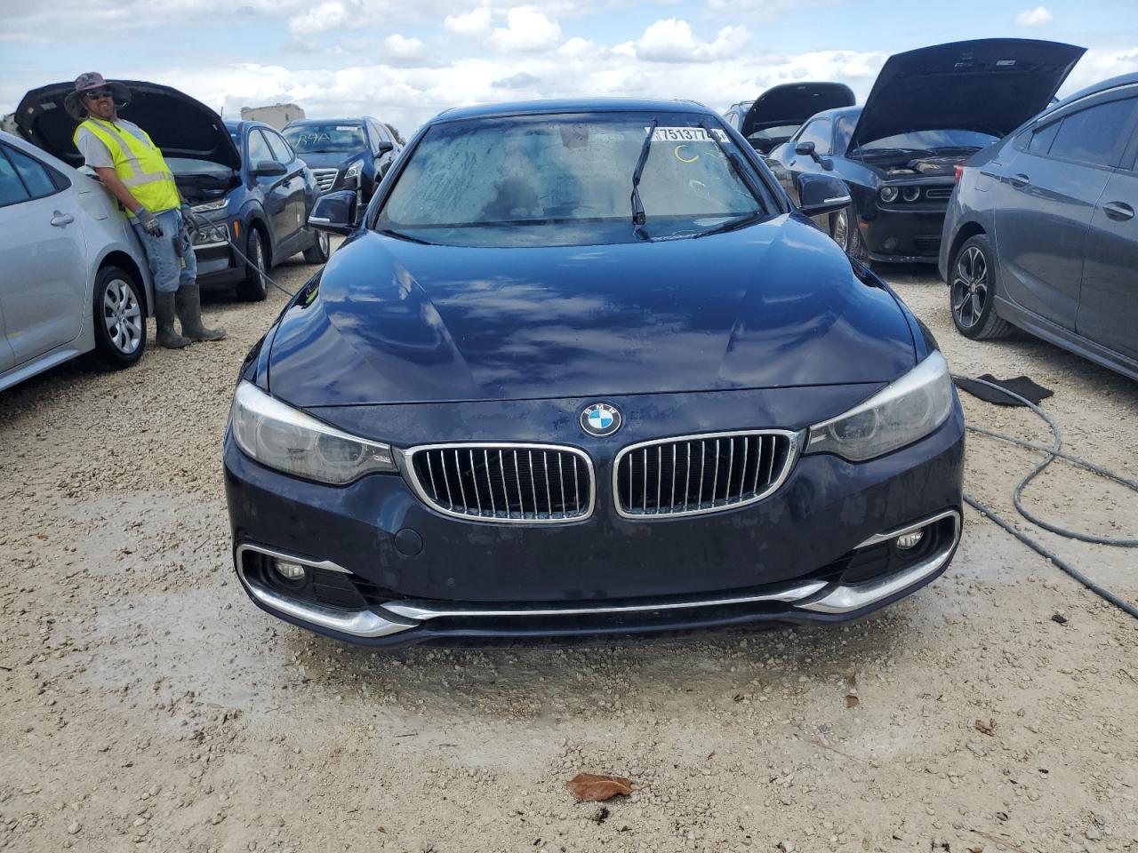 VIN WBA4Z1C54JEC73242 2018 BMW 4 SERIES no.5