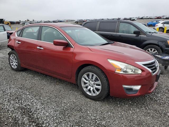 Sedans NISSAN ALTIMA 2013 Czerwony