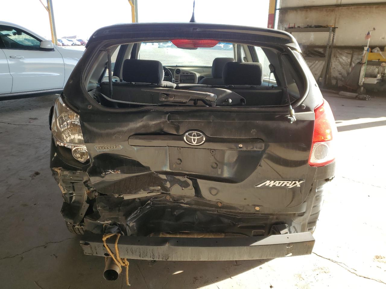 2T1KR32E14C302319 2004 Toyota Corolla Matrix Xr