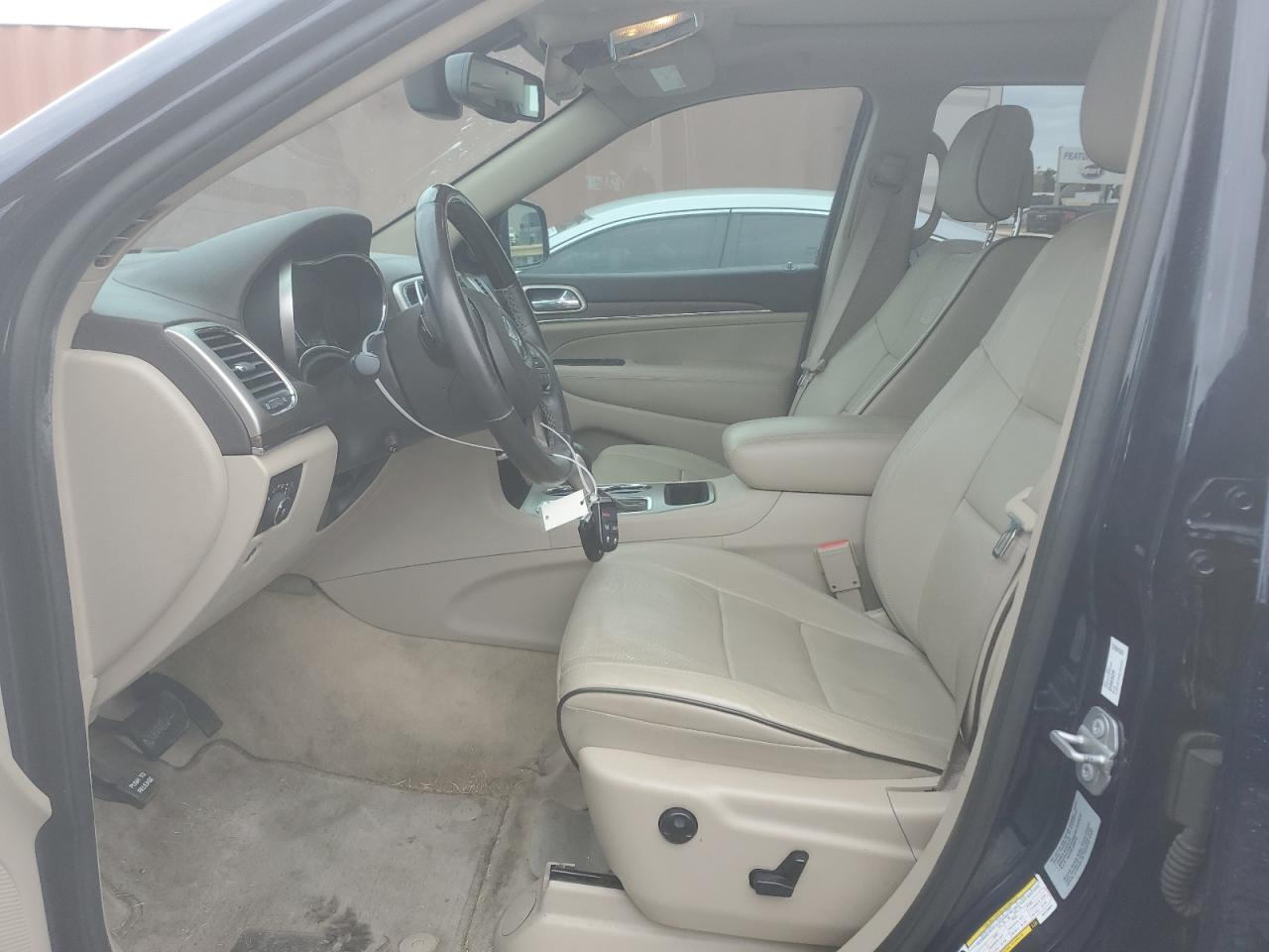 2016 Jeep Grand Cherokee - Image 7