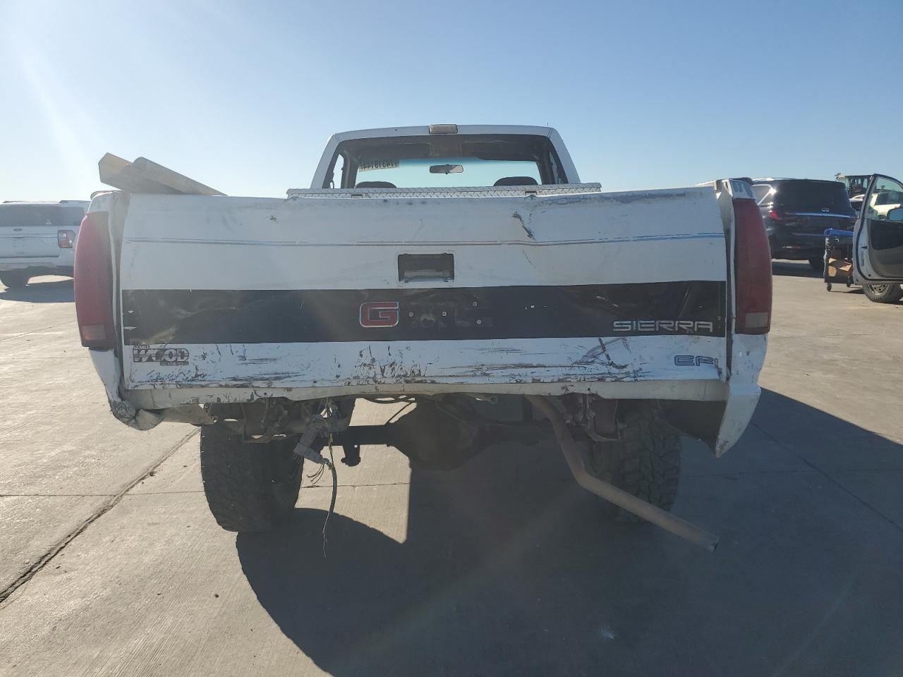 1991 GMC Sierra - Image 6