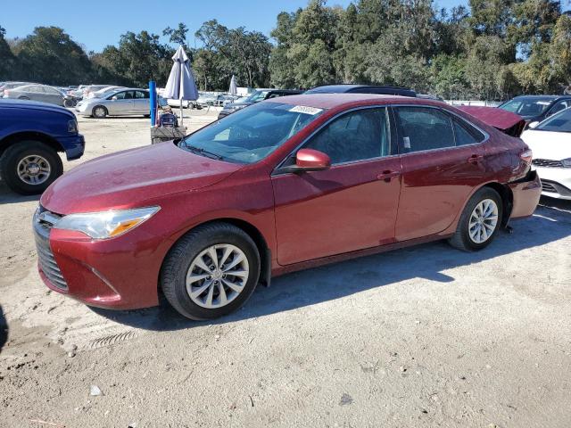  TOYOTA CAMRY 2016 Czerwony