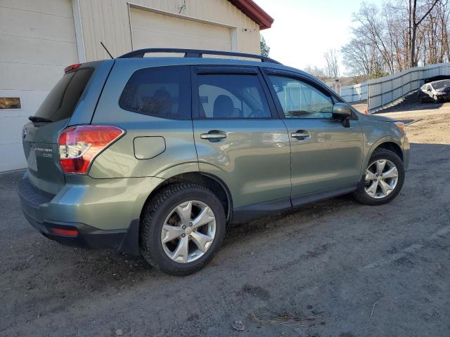 Паркетники SUBARU FORESTER 2015 Зеленый