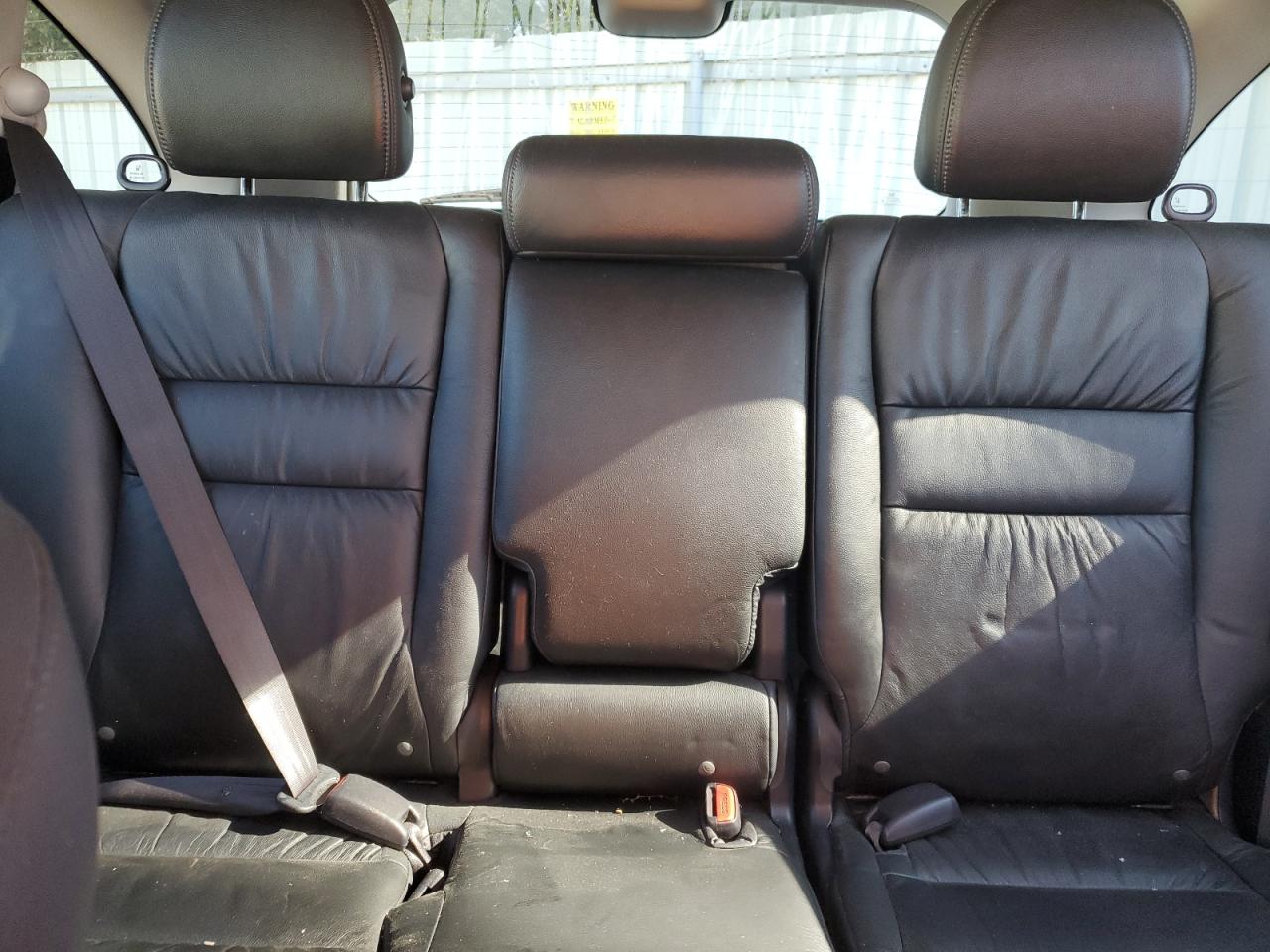 2010 Honda CR-V - Image 10