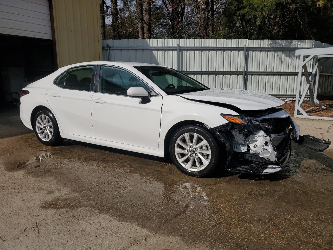 2024 Toyota Camry - Image 4