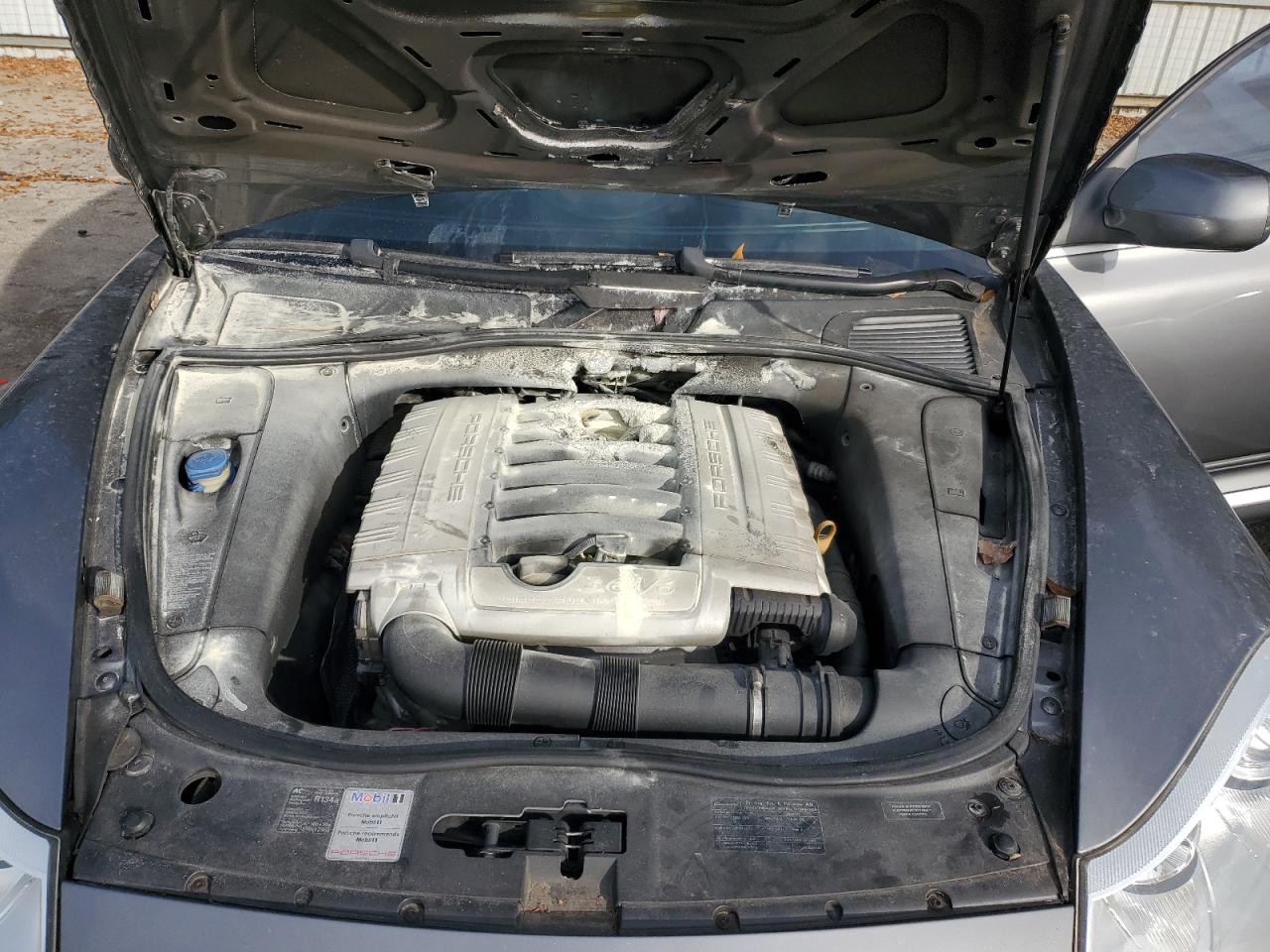 2008 Porsche Cayenne - Image 12