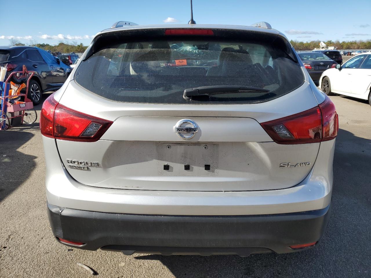 2018 Nissan Rogue Sport S VIN: JN1BJ1CR0JW600783 Lot: 80222044