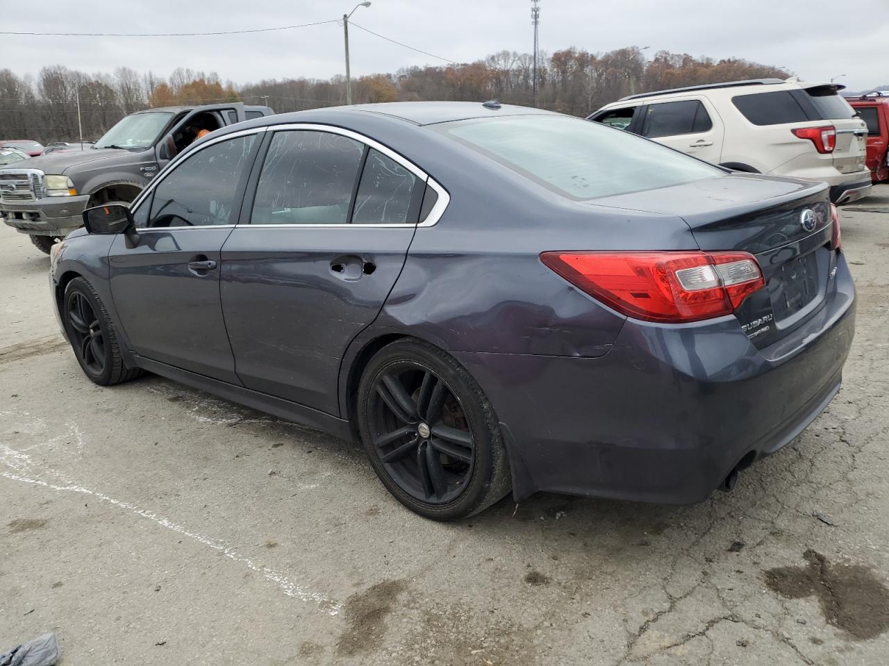 2015 Subaru Legacy - Image 2