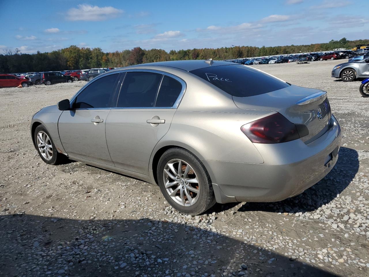 2009 Infiniti G - Image 2