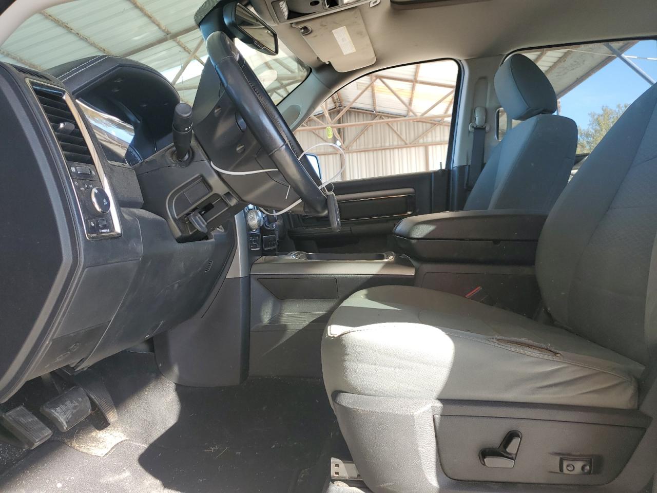 2018 RAM 1500 - Image 7