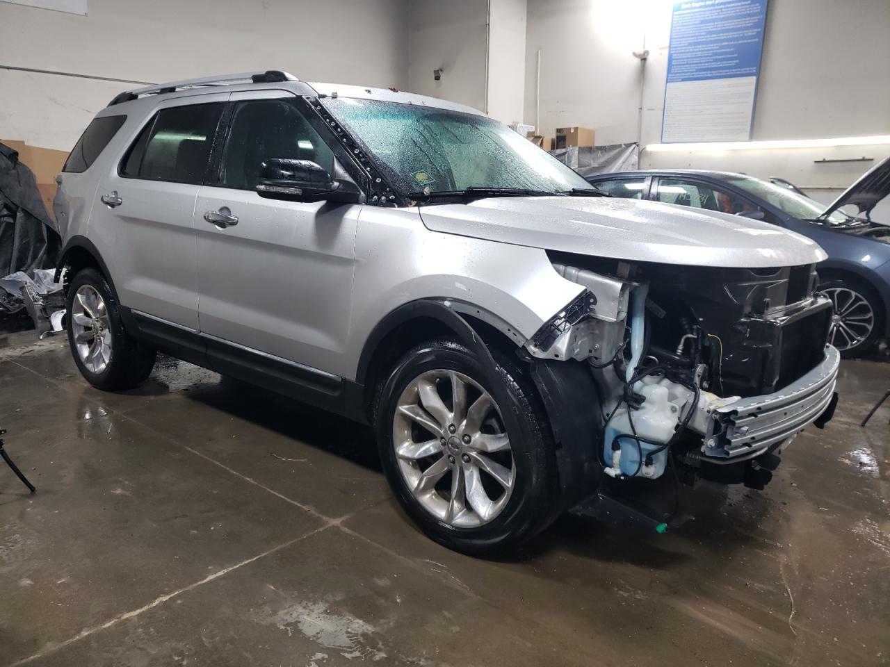 2011 Ford Explorer - Image 4