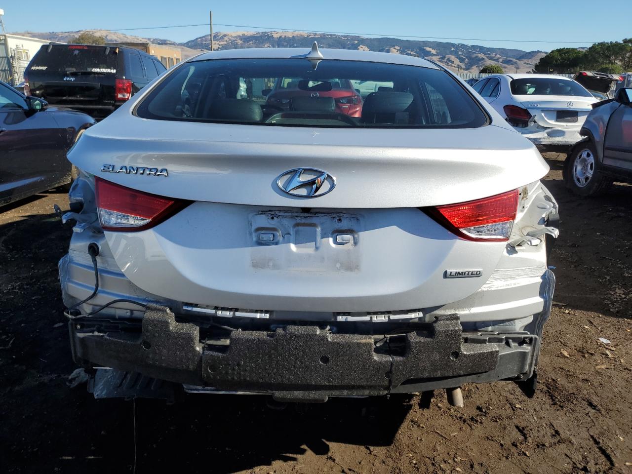 2013 Hyundai Elantra - Image 6