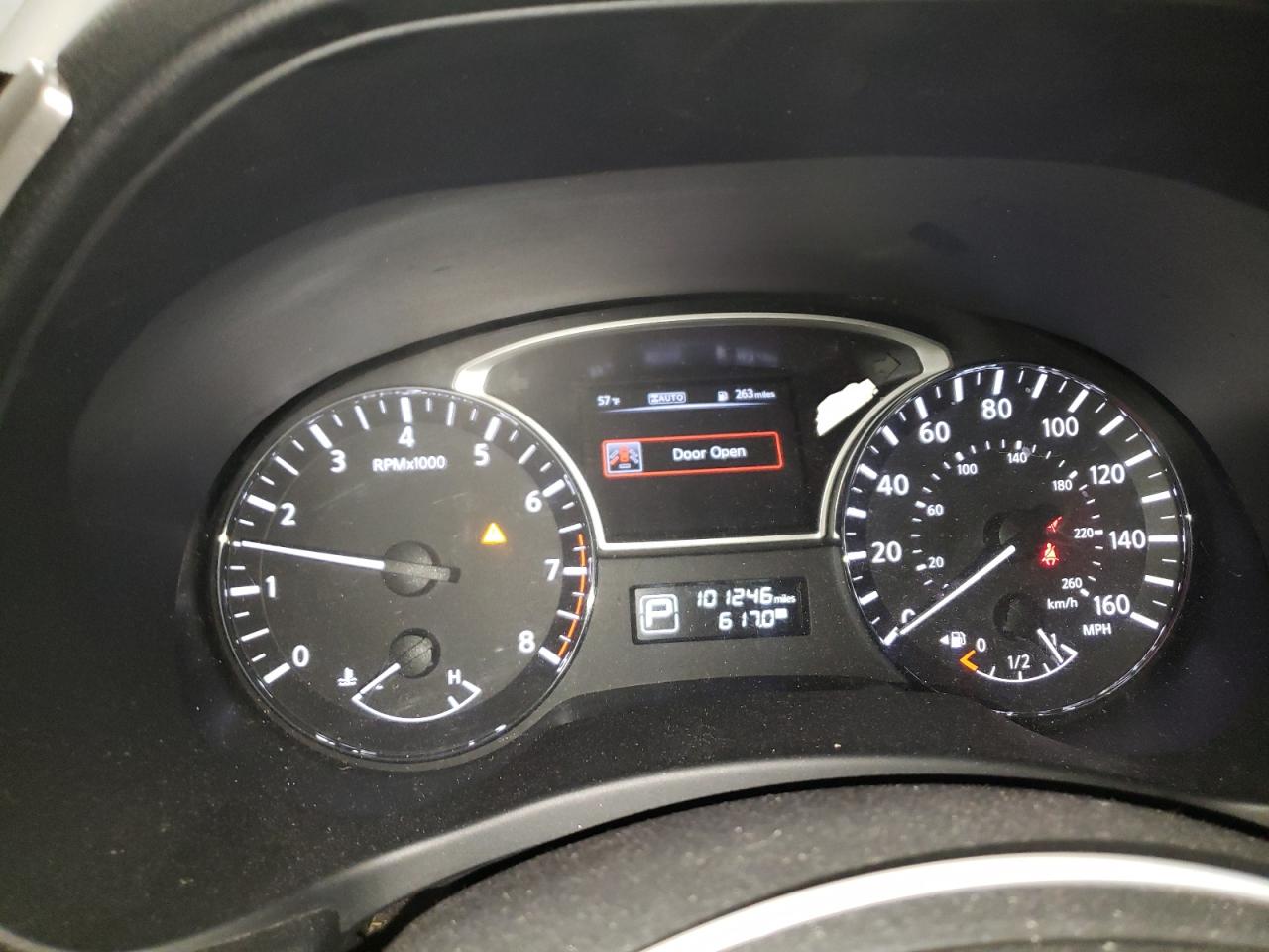 2015 Nissan Pathfinder - Image 9