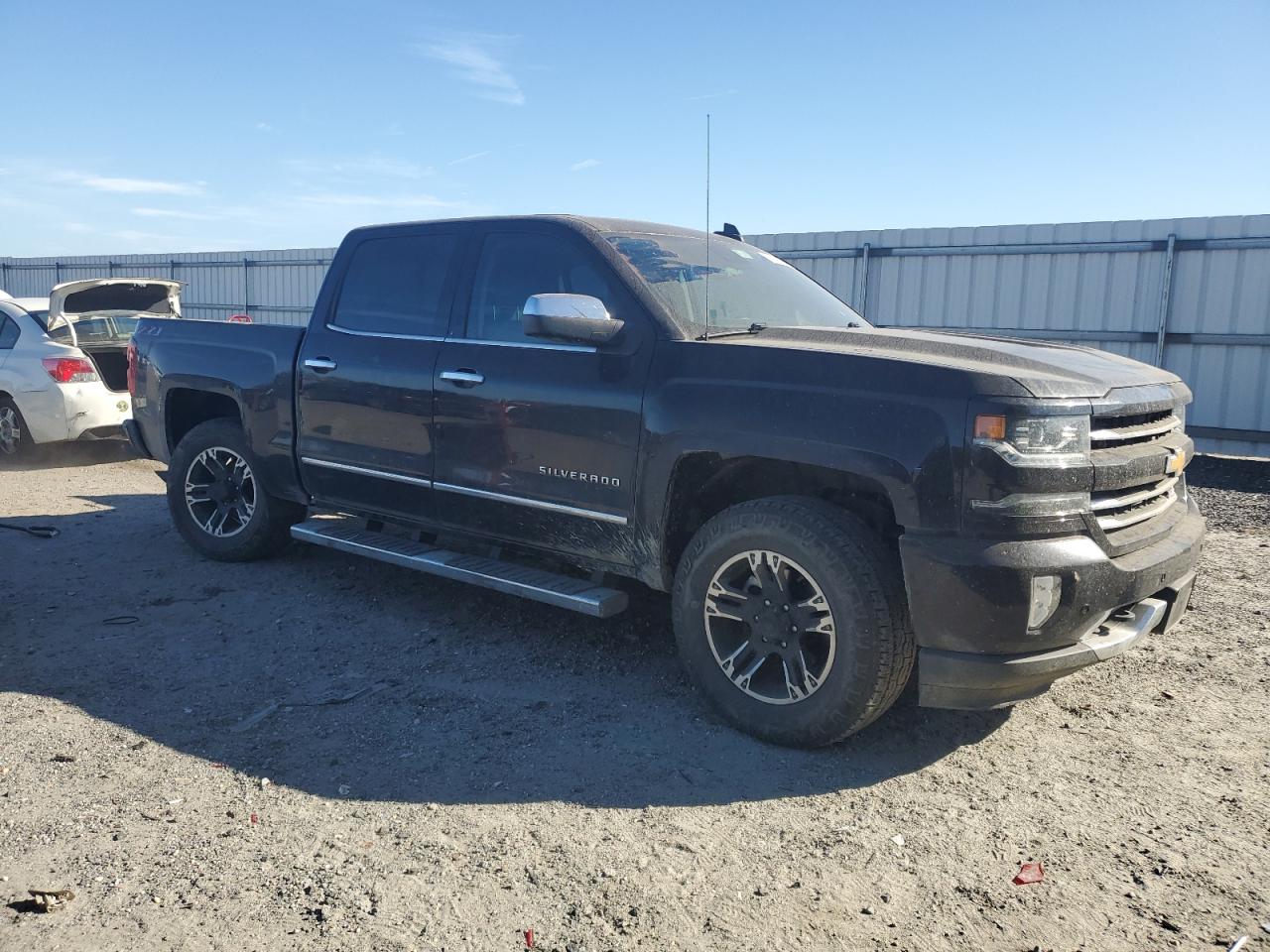 2018 Chevrolet Silverado - Image 4