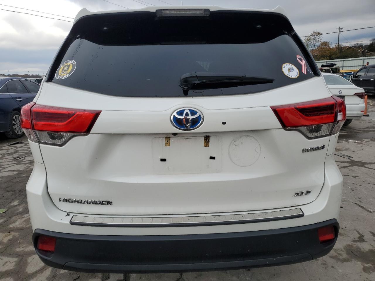 2019 Toyota Highlander Hybrid VIN: 5TDJGRFH5KS076167 Lot: 81510714