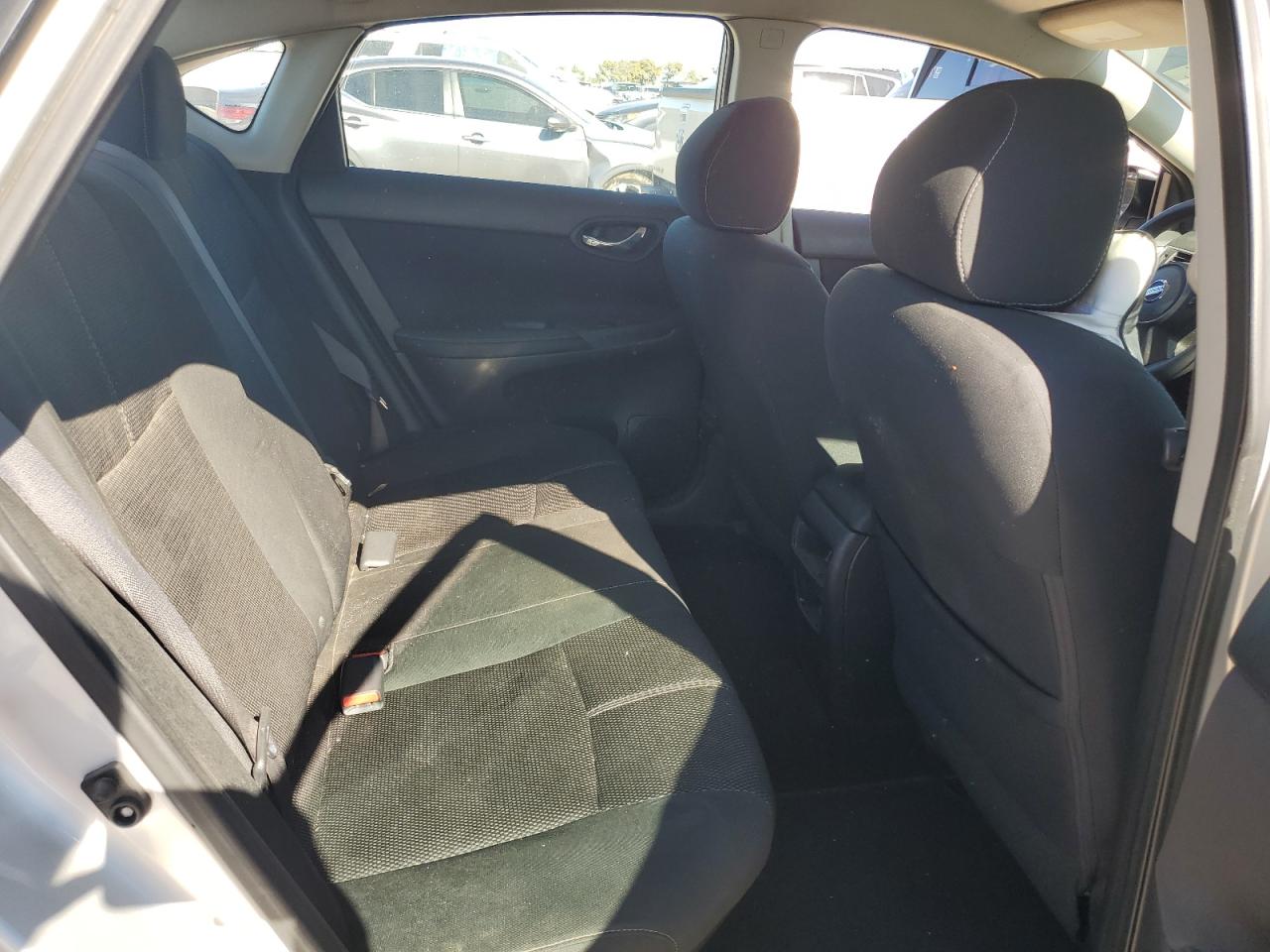 2018 Nissan Sentra - Image 10