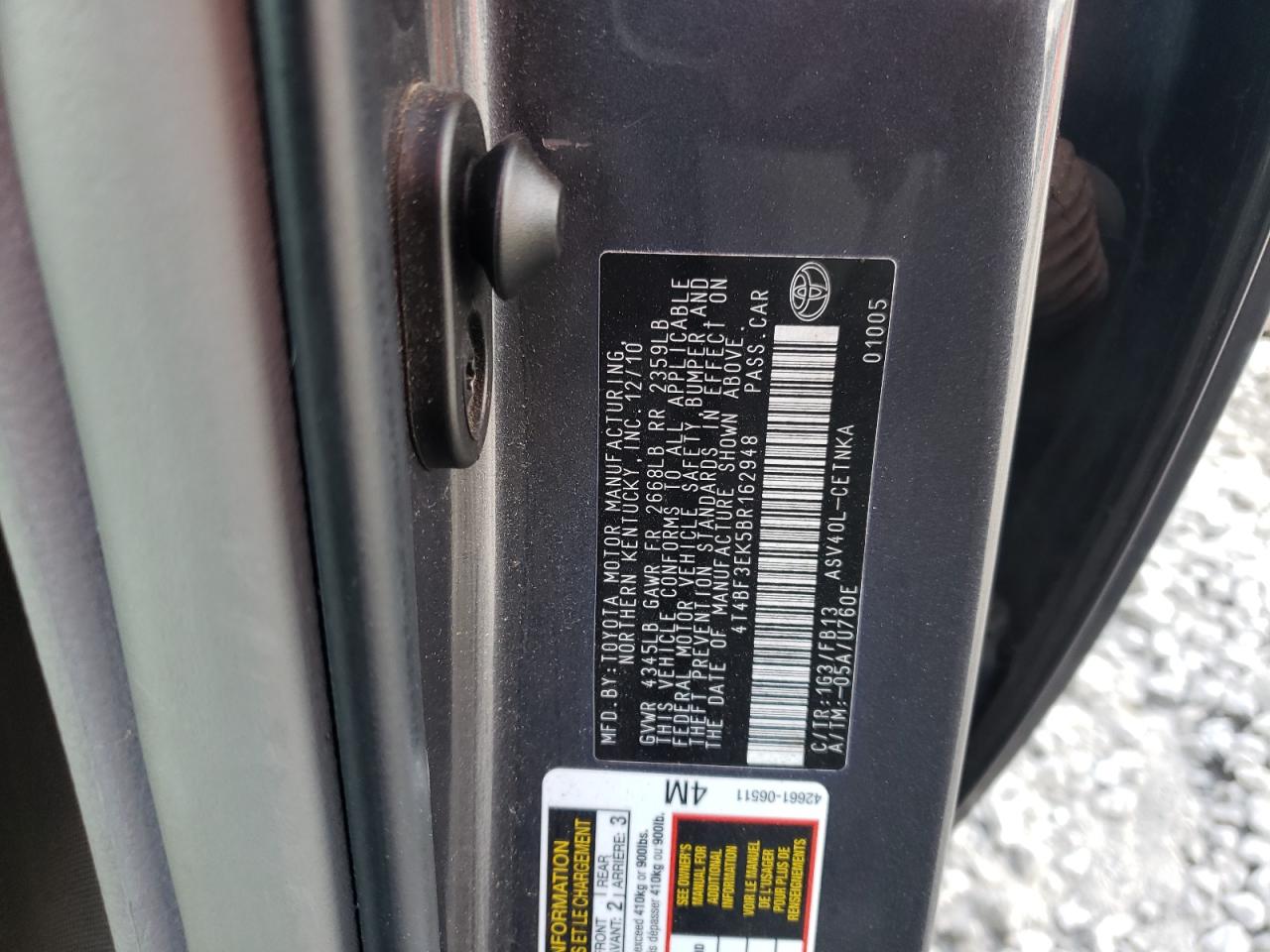 2011 Toyota Camry - Image 12