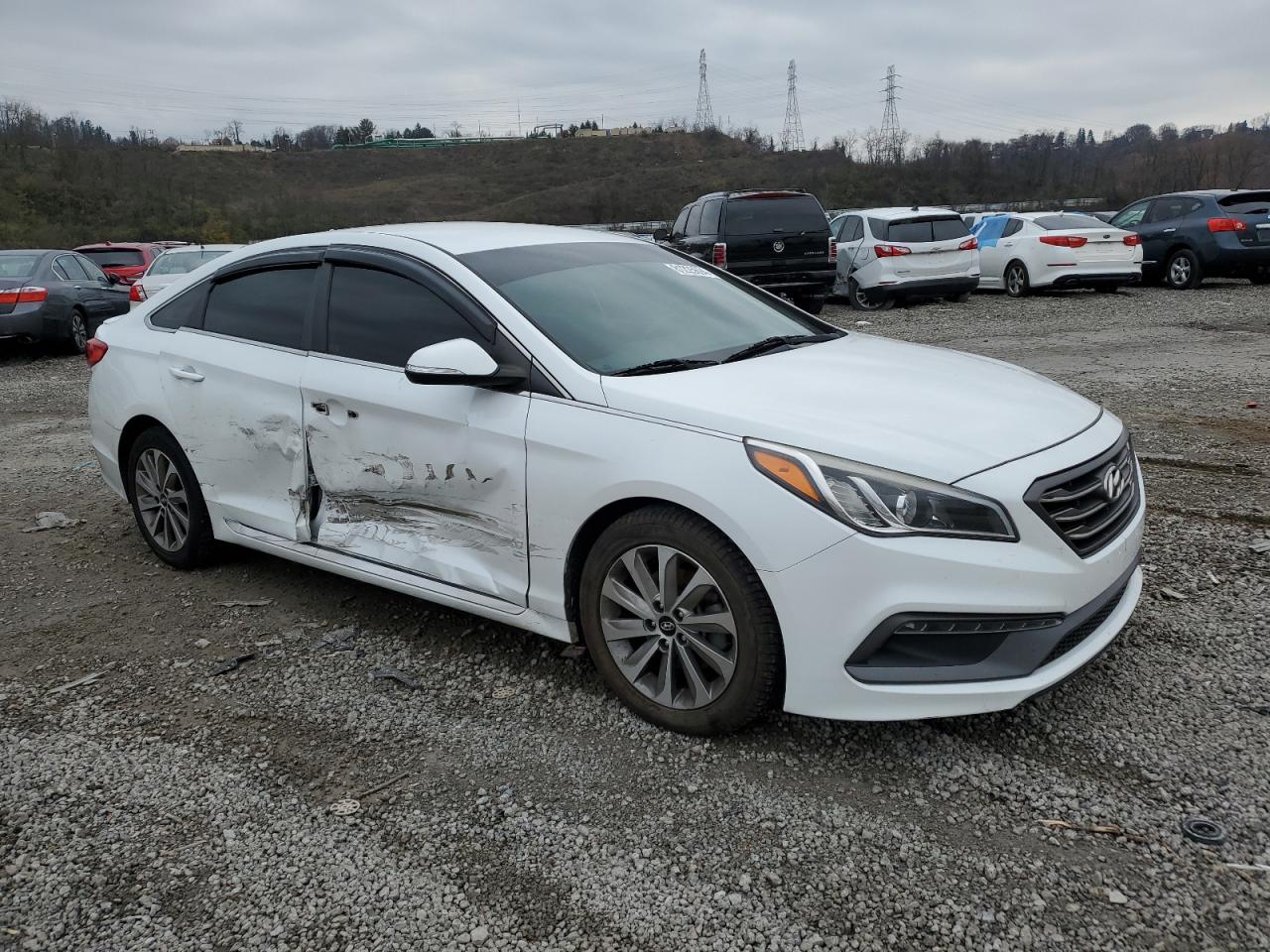 2015 Hyundai Sonata - Image 4
