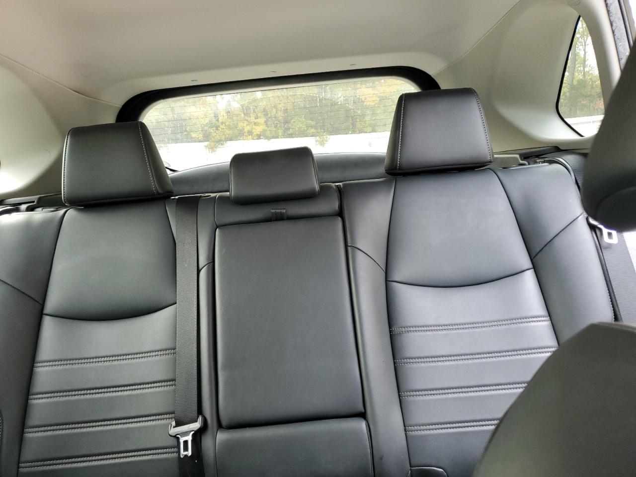 2020 Toyota RAV 4 - Image 10