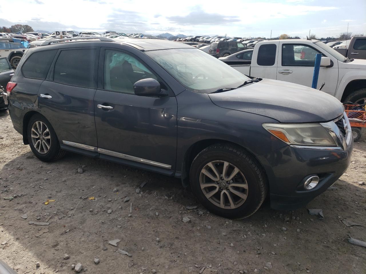 VIN 5N1AR2MN9DC611429 2013 NISSAN PATHFINDER no.4