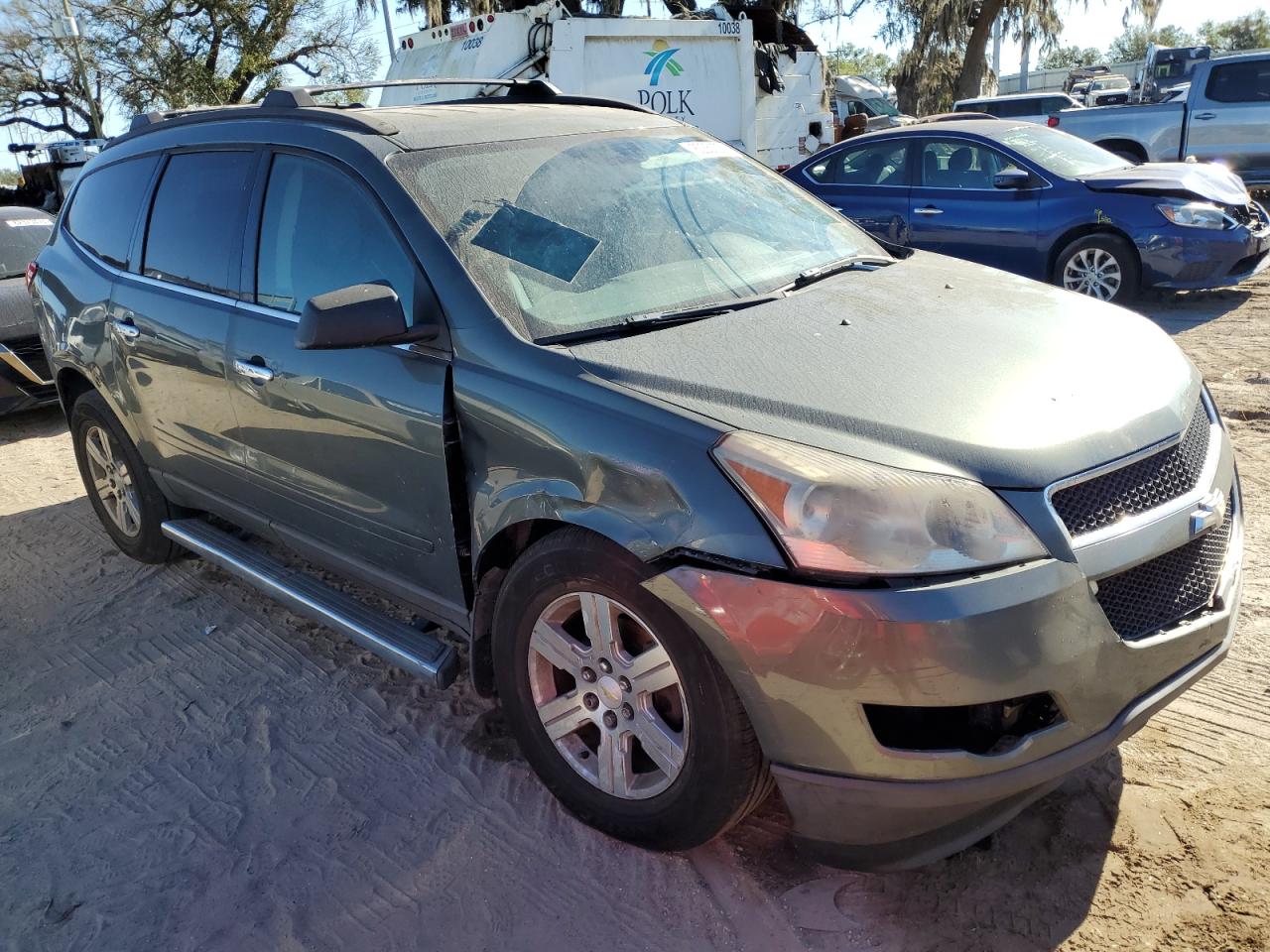 2011 Chevrolet Traverse - Image 4