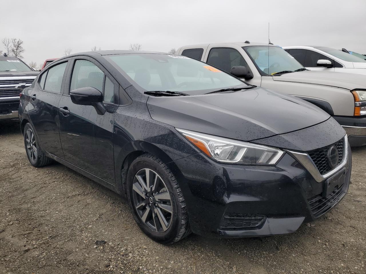 2020 Nissan Versa - Image 4