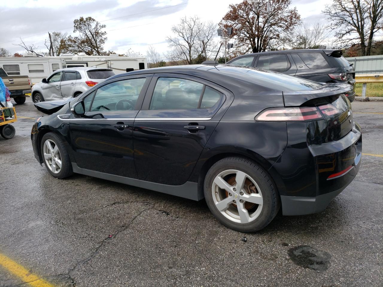 2015 Chevrolet Volt - Image 2