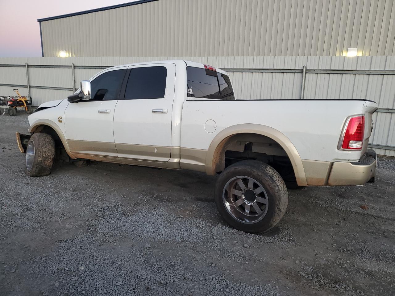 2013 RAM 2500 - Image 2