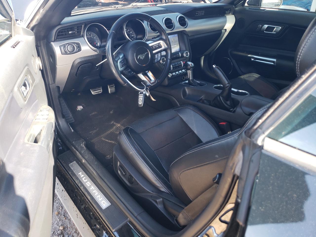 2020 Ford Mustang - Image 8