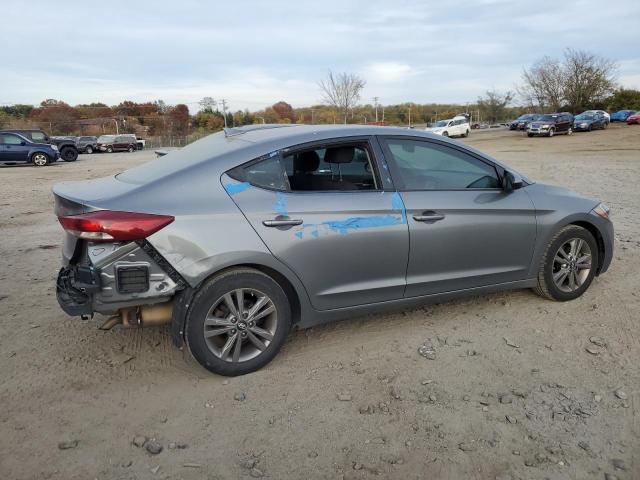  HYUNDAI ELANTRA 2018 Серый