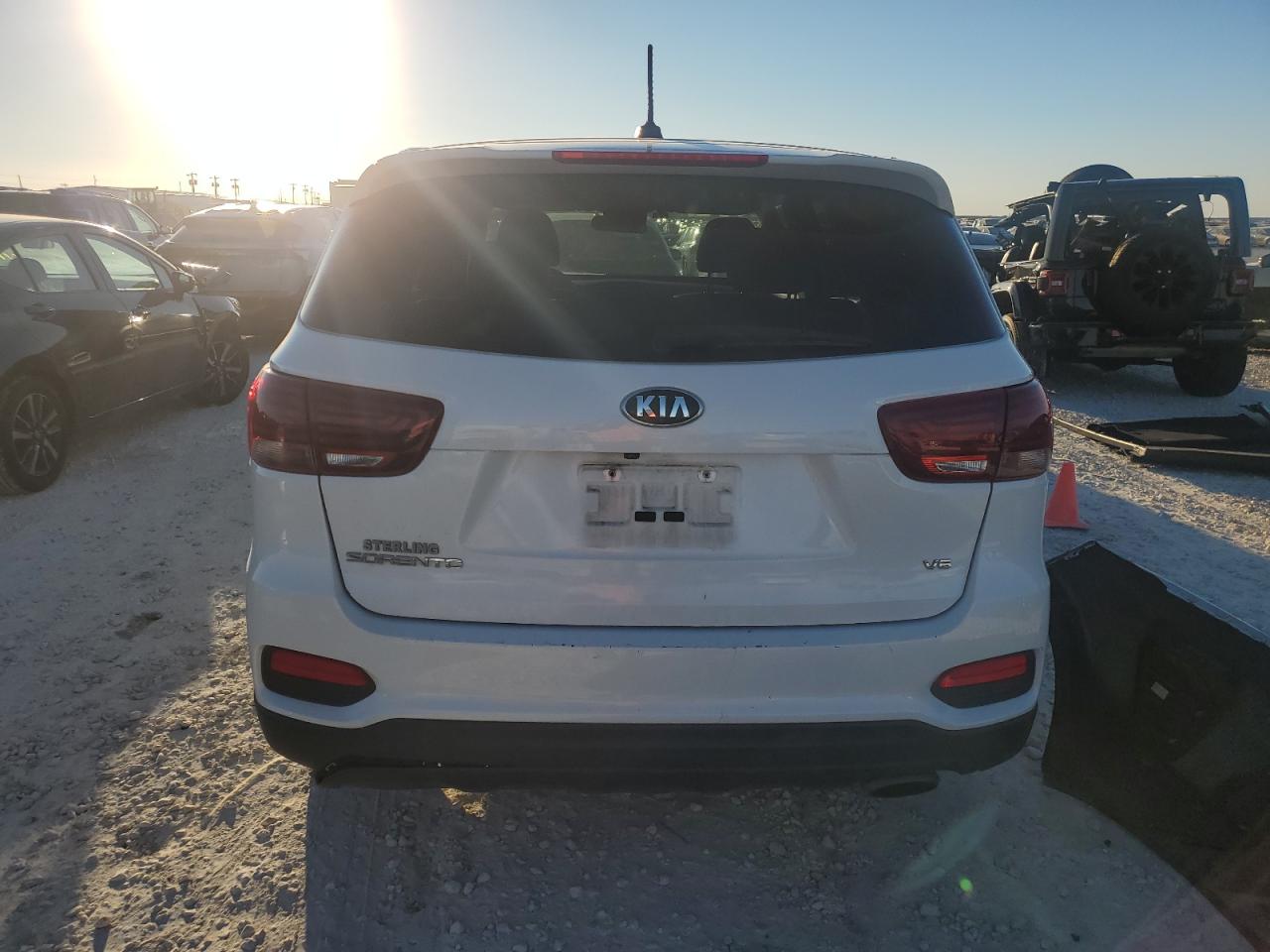 2019 Kia Sorento - Image 6
