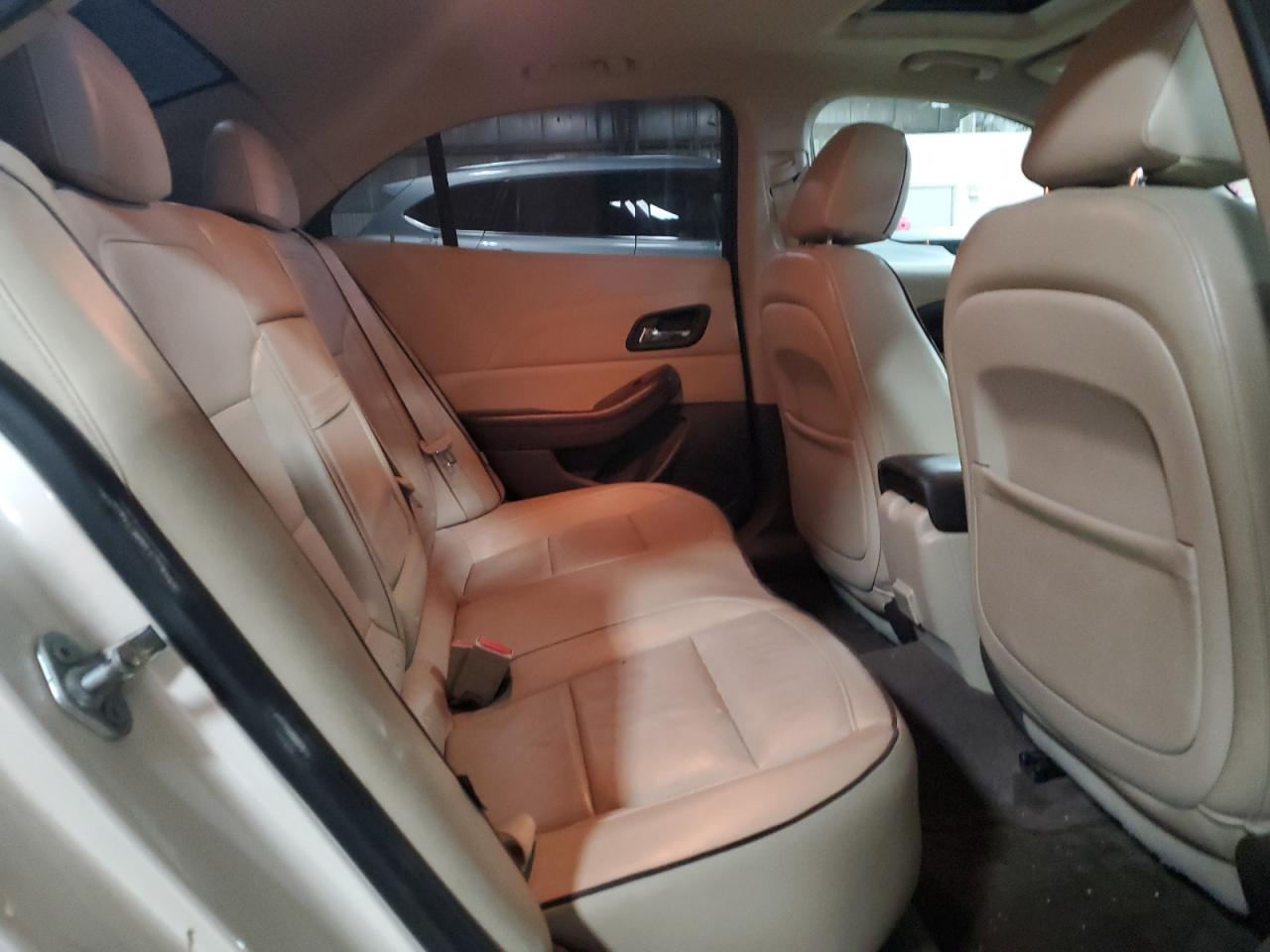 2013 Chevrolet Malibu - Image 10