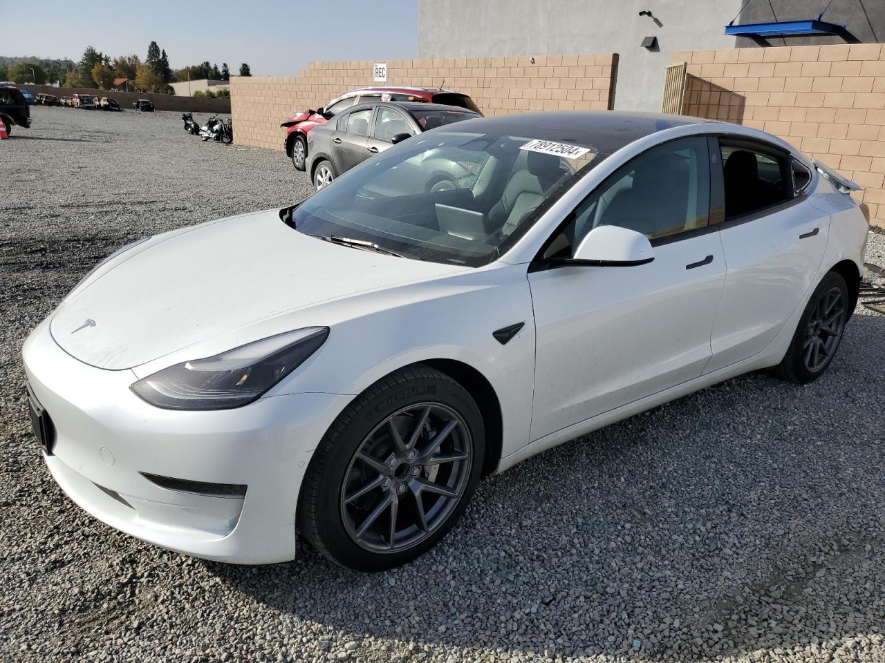 2022 Tesla Model 3 იყიდება Mentone-ში, CA - Rear End