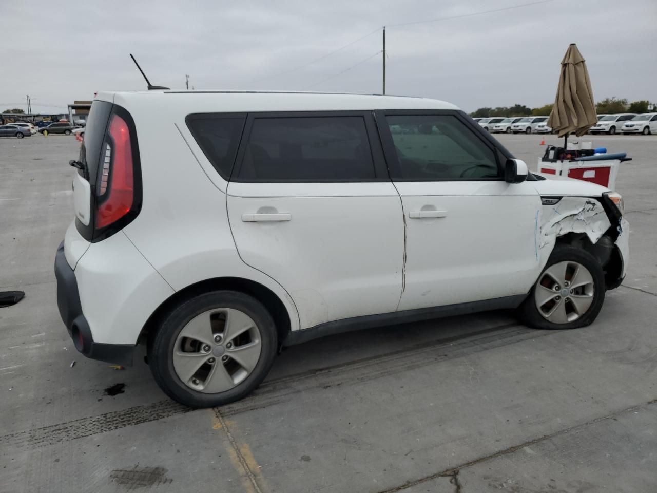 VIN KNDJN2A27G7850288 2016 KIA SOUL no.3