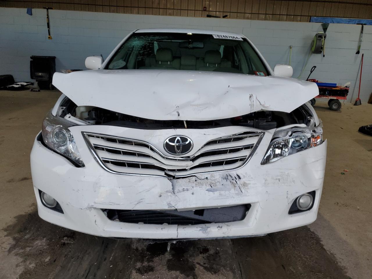 2011 Toyota Camry - Image 5