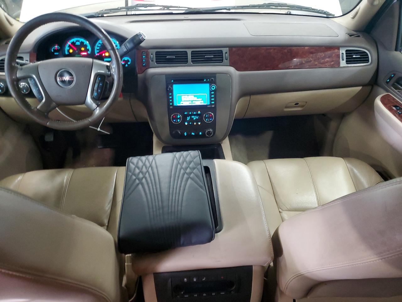 2009 GMC Yukon - Image 8