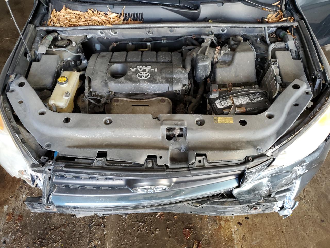 2010 Toyota RAV 4 - Image 12