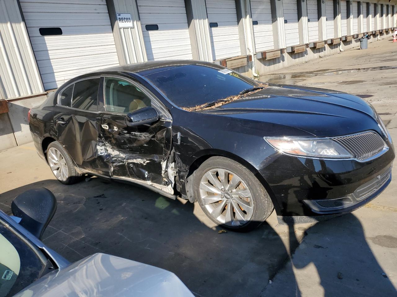 2016 Lincoln MKS - Image 4