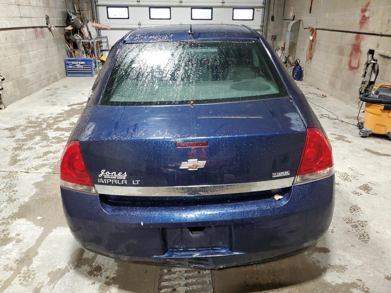 2009 Chevrolet Impala - Image 6