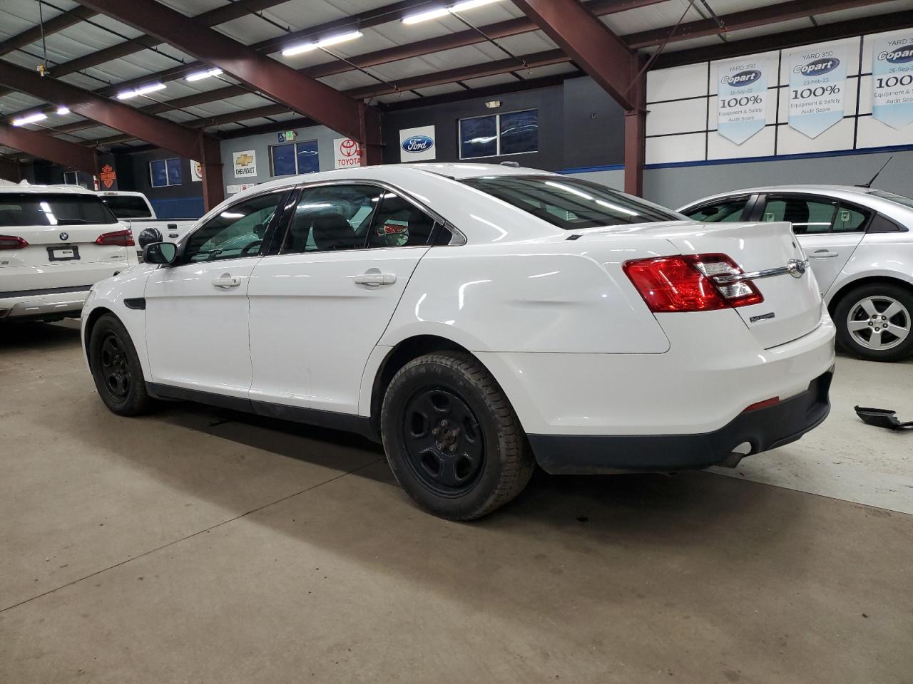 VIN 1FAHP2MK5GG127016 2016 FORD TAURUS no.2