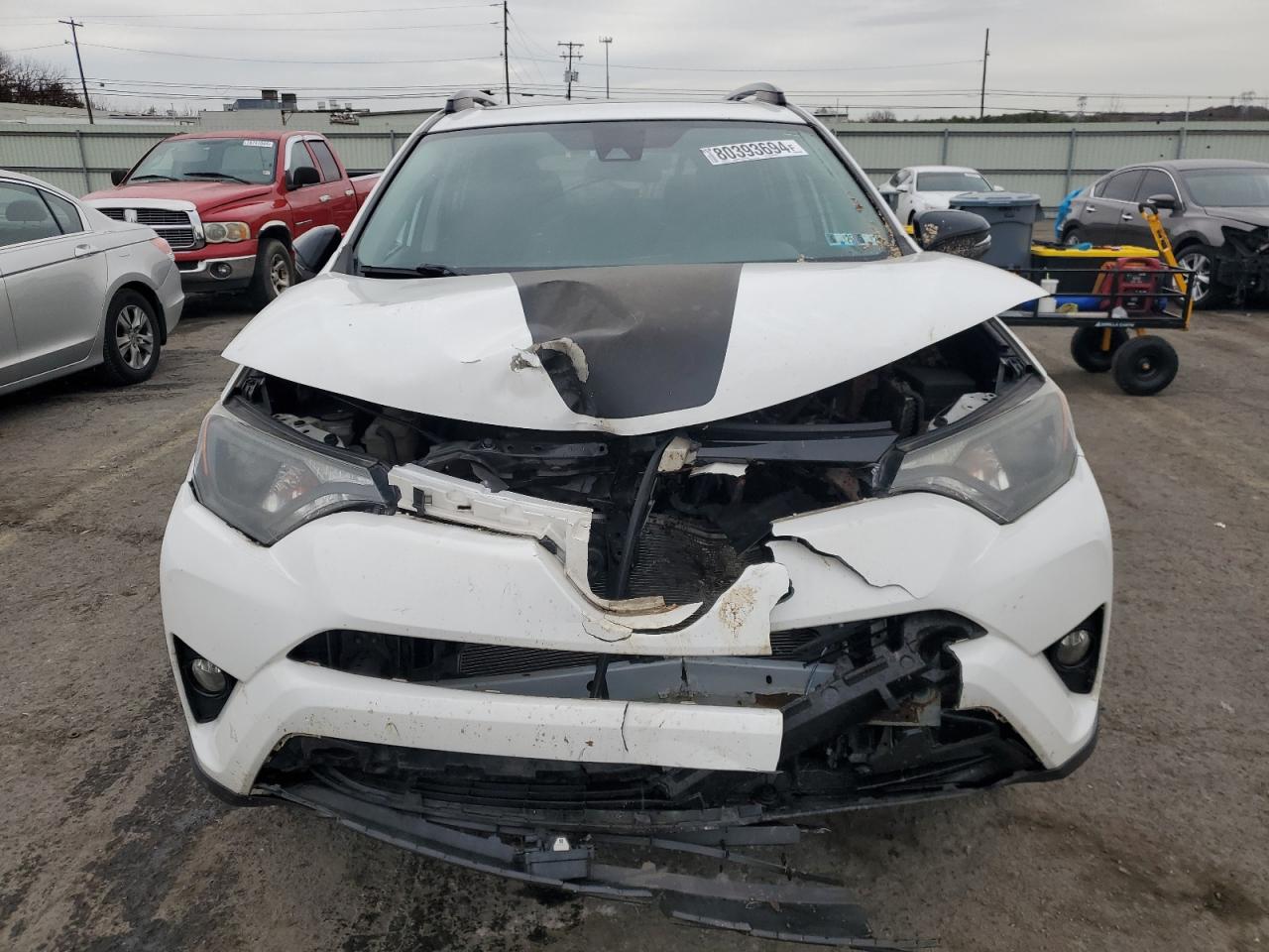 2018 Toyota RAV 4 - Image 5