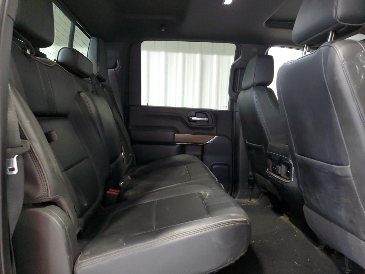 2022 Chevrolet Silverado - Image 6