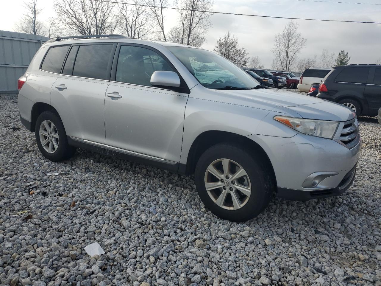 2012 Toyota Highlander - Image 4