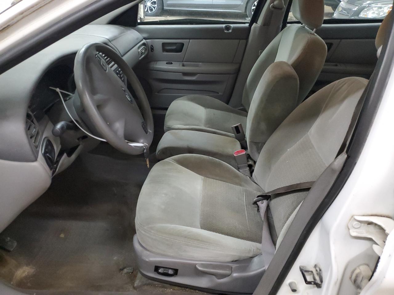 2003 Ford Taurus - Image 7