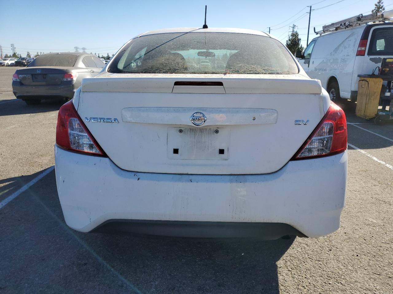 2018 Nissan Versa S VIN: 3N1CN7AP5JK407988 Lot: 79660254