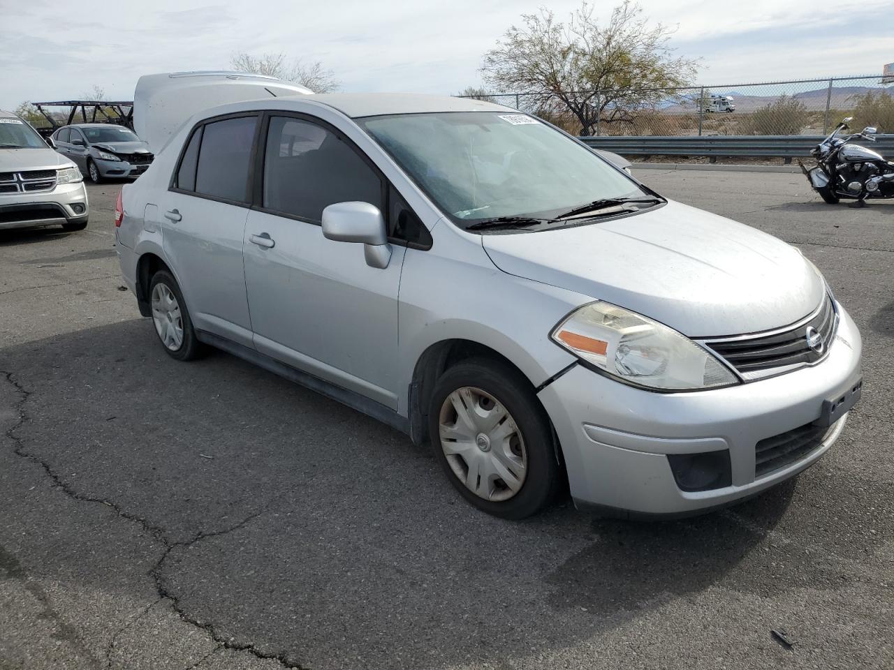 2010 Nissan Versa - Image 4