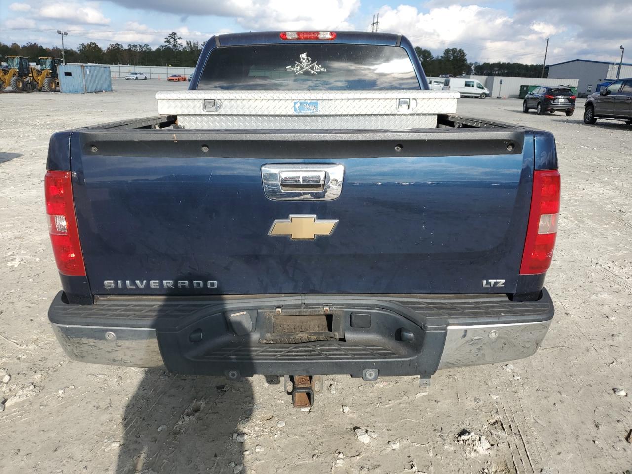 2007 Chevrolet Silverado C1500 Crew Cab VIN: 2GCEC13J971500096 Lot: 79884574