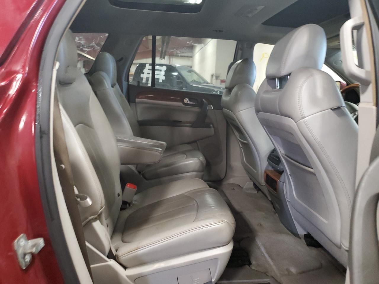 2008 Buick Enclave - Image 11